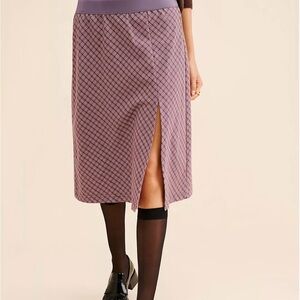 Free People Mauve Patterned Midi Skirt with Center Slit